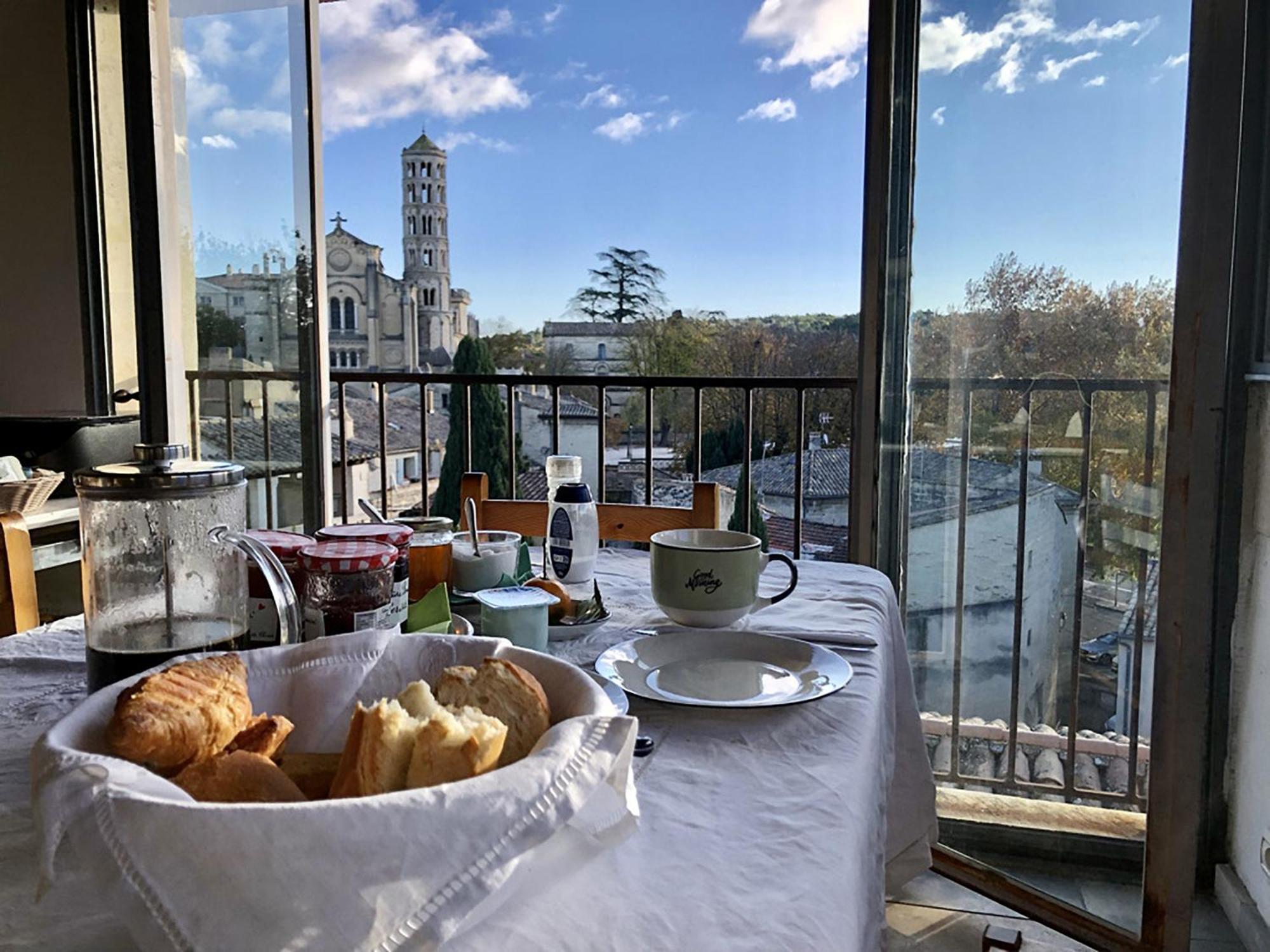 Chambre D'Hote Vue Exepitonnelle Uzès Extérieur photo